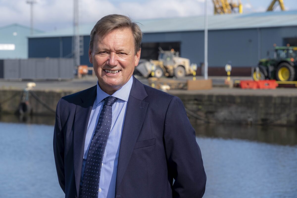 Forth Ports Chief Executive receives Lifetime Achievement Award from Edinburgh Chamber